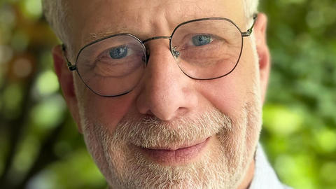 A headshot of Daniel Lieberman.